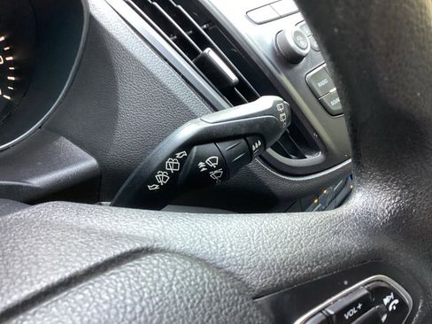 Used 2017 Ford Escape S image 47