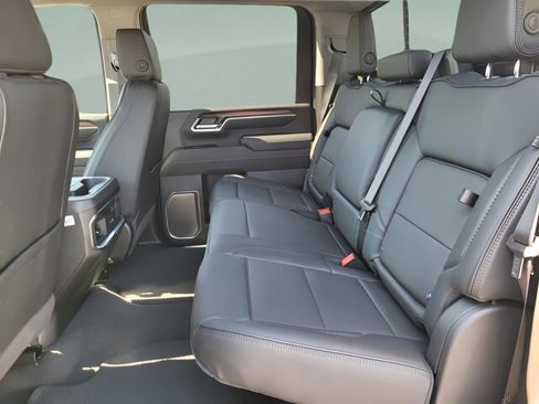 New 2026 GMC Sierra 3500 Denali w/ Technology Package image 30