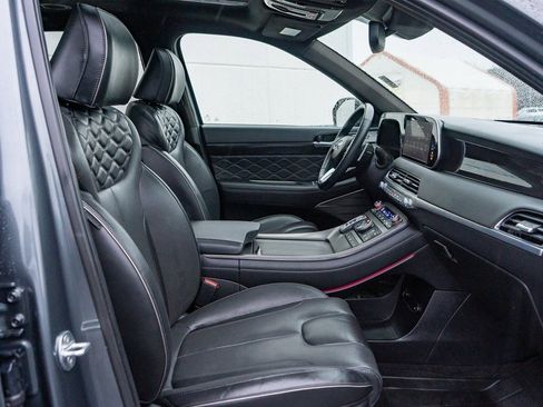 Used 2022 Hyundai Palisade Calligraphy w/ Winter Package image 25