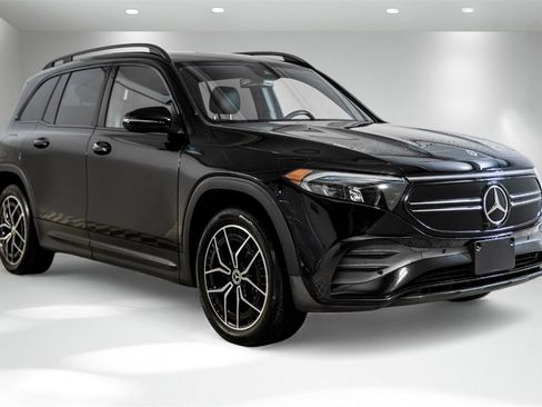 Used 2023 Mercedes-Benz EQB 300 4MATIC image 7