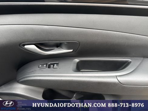 Certified 2023 Hyundai Tucson SEL FWD image 16