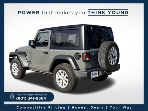 Used 2023 Jeep Wrangler Sport S image 9