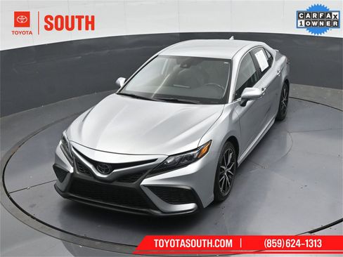Used 2023 Toyota Camry SE image 54