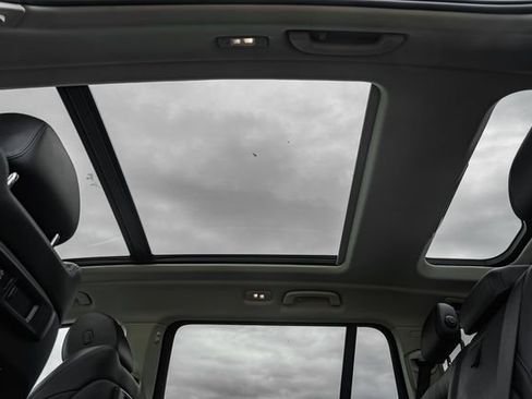 Used 2020 BMW X7 xDrive40i w/ Cold Weather Package AWD/4WD image 38