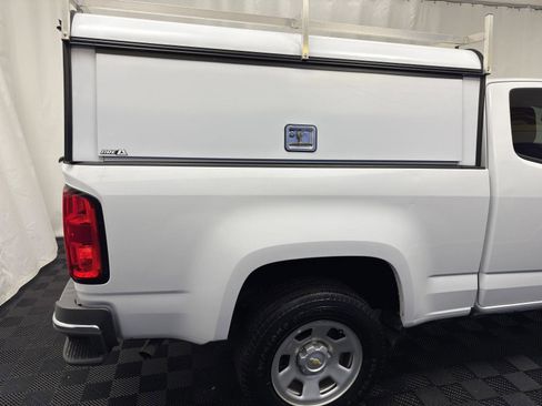 Used 2022 Chevrolet Colorado W/T image 12