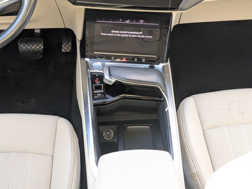 Used 2019 Audi e-tron Premium Plus AWD/4WD image 25