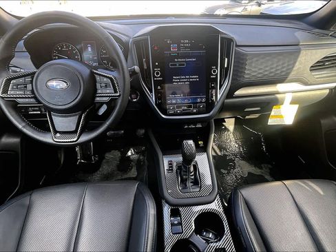 Used 2025 Subaru Forester Limited image 16