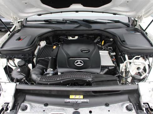 Used 2018 Mercedes-Benz GLC 300 image 23