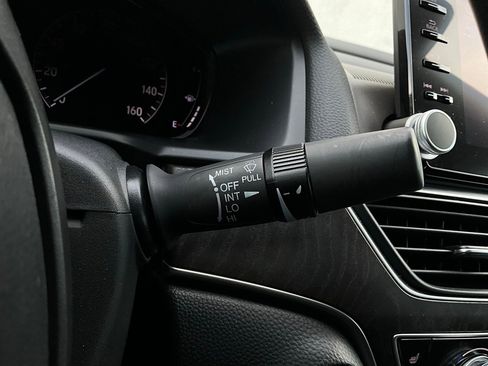 Used 2021 Honda Accord EX-L image 39