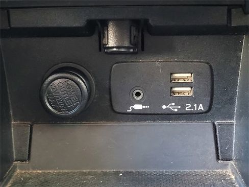 Used 2019 Subaru Outback 2.5i Limited image 13