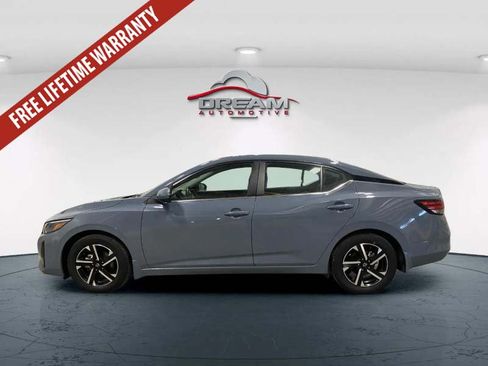Used 2024 Nissan Sentra SV FWD image 17