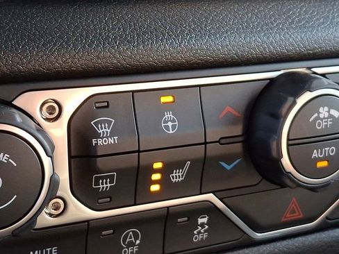 New 2026 Jeep Gladiator Sport image 19