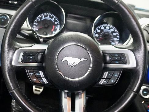 Used 2017 Ford Mustang GT Premium image 12