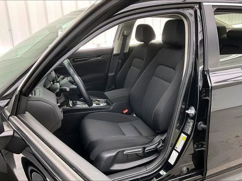 Used 2022 Honda Civic EX image 8