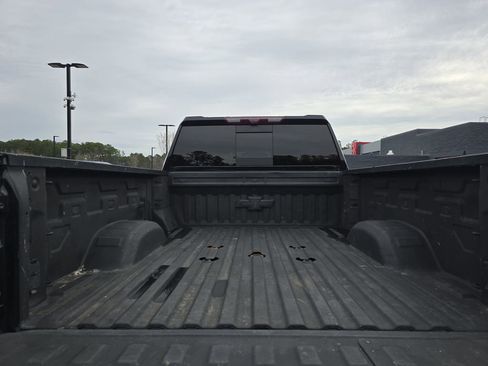 Used 2021 Chevrolet Silverado 2500 LTZ w/ Z71 Chrome Sport Edition image 15