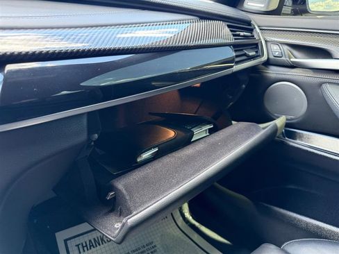 Used 2017 BMW X6 M image 28