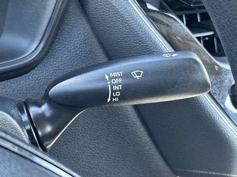 Used 2024 Toyota Corolla LE FWD image 31