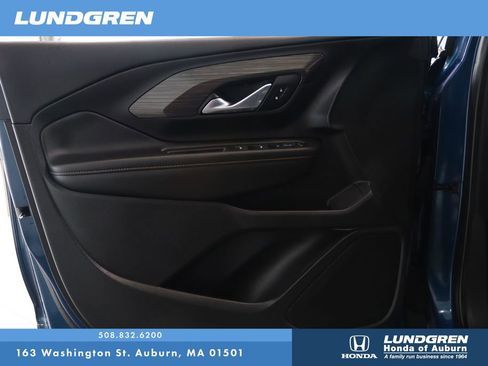 Used 2020 GMC Terrain SLT image 6