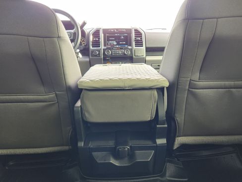 Used 2015 Ford F150 XLT w/ Equipment Group 301A Mid RWD image 14