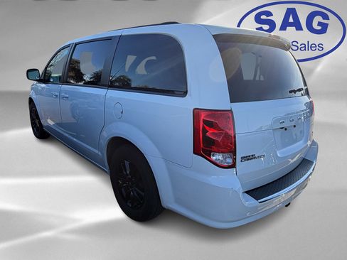 Used 2019 Dodge Grand Caravan GT image 3