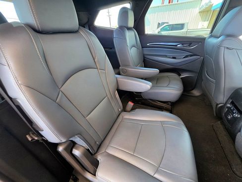 Used 2023 Buick Enclave Essence AWD/4WD image 66