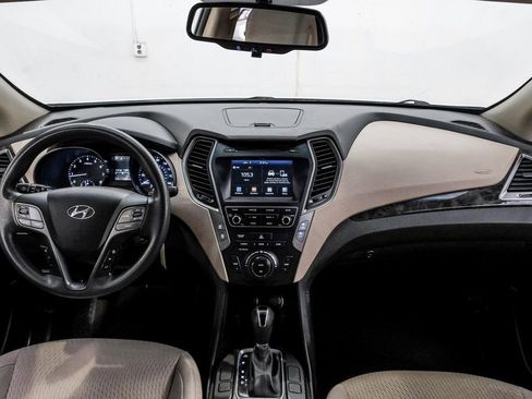 Used 2017 Hyundai Santa Fe Sport image 19