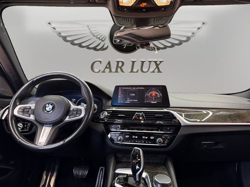 Used 2019 BMW M550i xDrive w/ Dynamic Handling Package AWD/4WD image 11