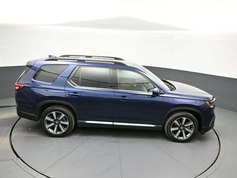 Certified 2024 Honda Pilot Elite image 39