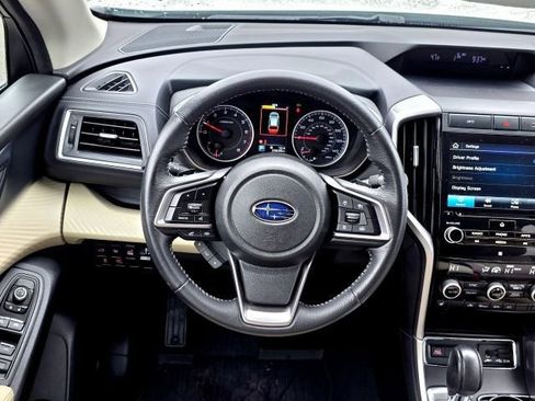 Used 2021 Subaru Ascent Premium w/ Convenience Package image 12