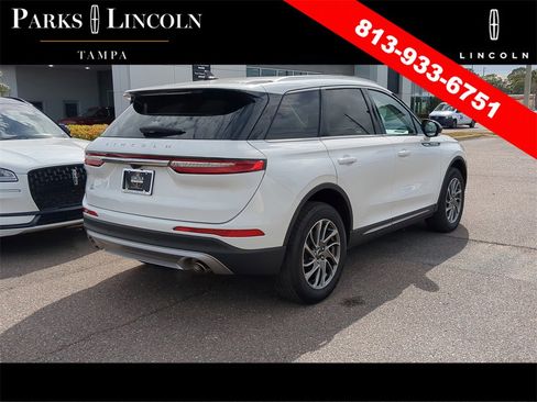 Certified 2022 Lincoln Corsair FWD image 4