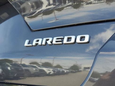 New 2026 Jeep Grand Cherokee Laredo image 7