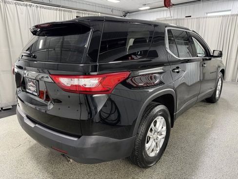 Used 2019 Chevrolet Traverse LS w/ LPO, Blackout Package image 4