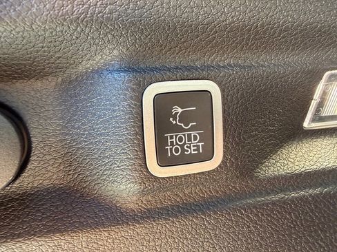 New 2025 Jeep Grand Cherokee L Altitude image 20