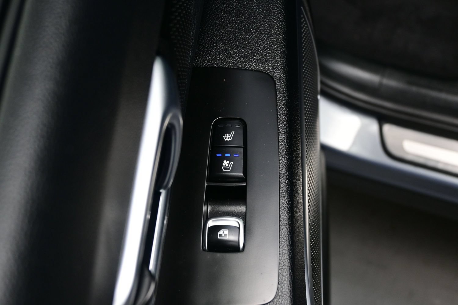 Used 2024 Kia Telluride SX Prestige X-Line AWD/4WD image 17