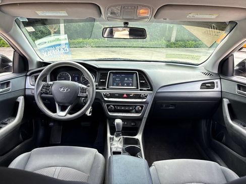 Used 2018 Hyundai Sonata SE FWD image 7