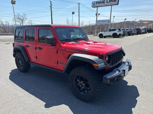 Used 2025 Jeep Wrangler Unlimited Sport S 4xe image 1