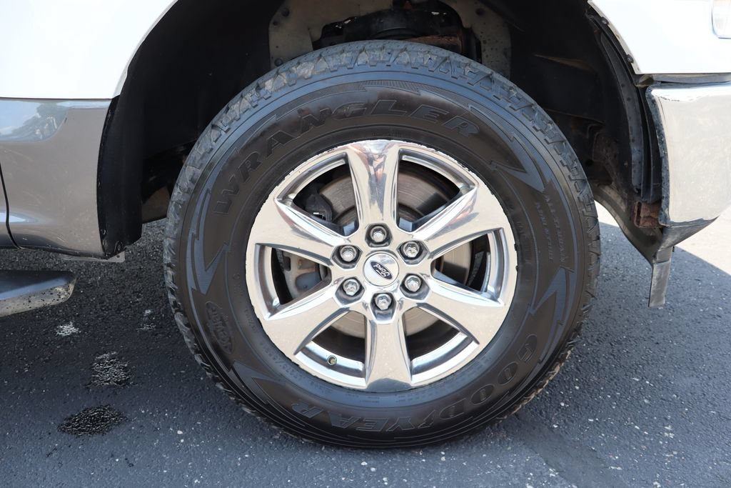 Used 2018 Ford F150 XLT w/ Equipment Group 302A Luxury AWD/4WD image 13