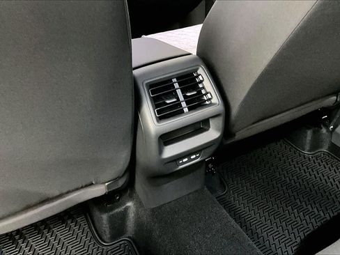 New 2026 Volkswagen Tiguan S image 16