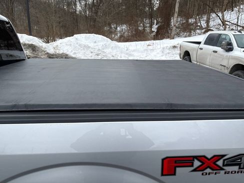 Used 2018 Ford F150 XL w/ Equipment Group 101A Mid image 9