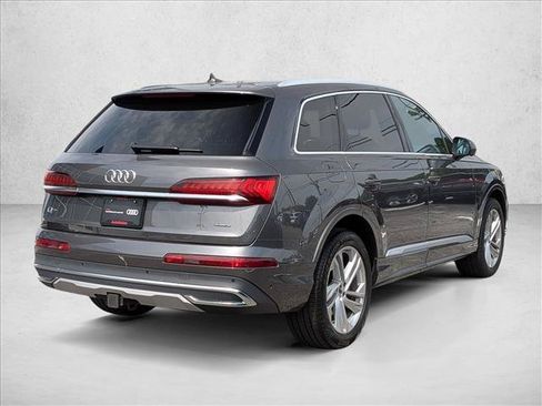 Certified 2023 Audi Q7 2.0T Premium w/ Convenience Package AWD/4WD image 5
