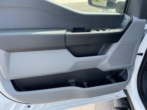 New 2025 Ford F350 XL w/ XL Chrome Package image 11