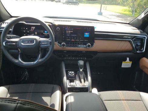 New 2026 GMC Canyon AT4 w/ Nightfall Edition AWD/4WD image 10