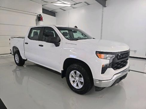 Used 2023 Chevrolet Silverado 1500 W/T w/ Trailering Package AWD/4WD image 1