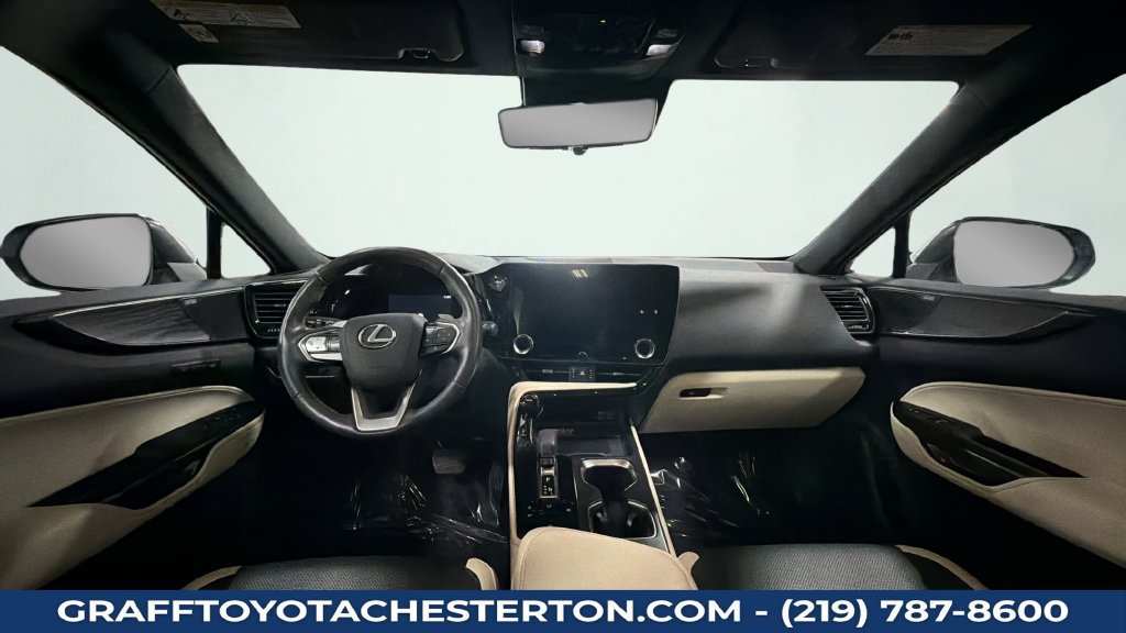 Used 2024 Lexus NX 350h AWD w/ Vision Package image 14