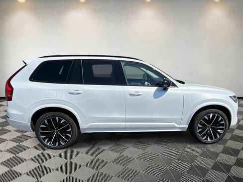 New 2026 Volvo XC90 T8 Ultra w/ Protection Package Premier AWD/4WD image 2