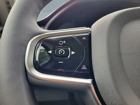 New 2024 Volvo XC90 T8 Plus w/ Protection Package Premier image 18