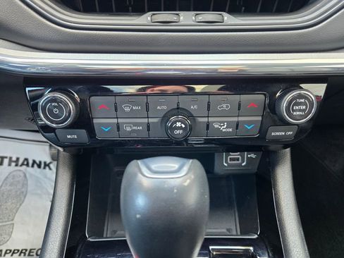 Used 2022 Jeep Compass Limited w/ (RED) Package AWD/4WD image 28