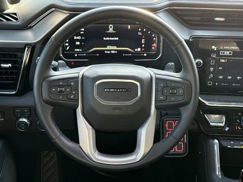 Used 2025 GMC Sierra 1500 Denali w/ Denali Reserve Package AWD/4WD image 15
