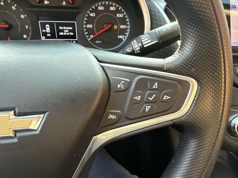 Used 2023 Chevrolet Malibu LT image 32