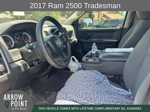 Used 2017 RAM 2500 Tradesman w/ Chrome Appearance Group AWD/4WD image 8
